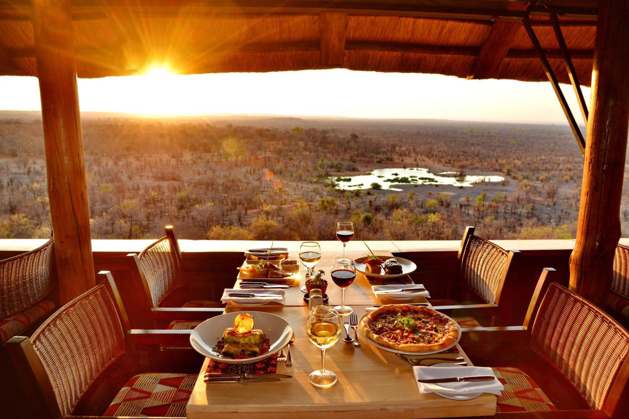 Victoria Falls Safari Suites Buitenkant foto
