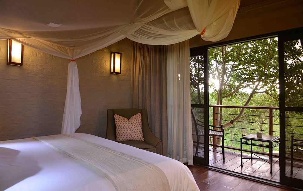 Victoria Falls Safari Suites Buitenkant foto