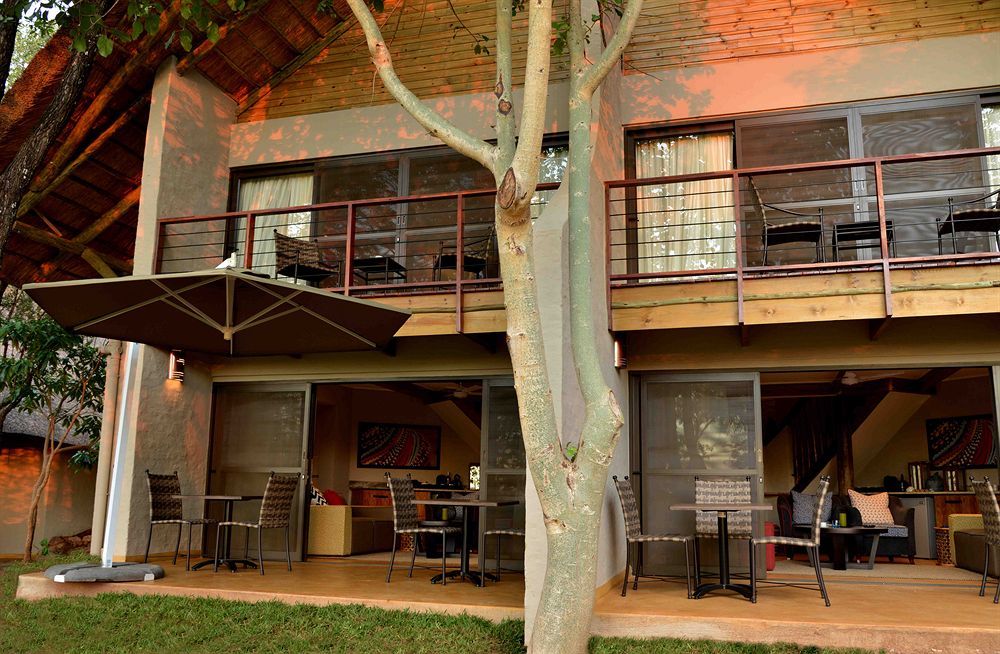 Victoria Falls Safari Suites Buitenkant foto