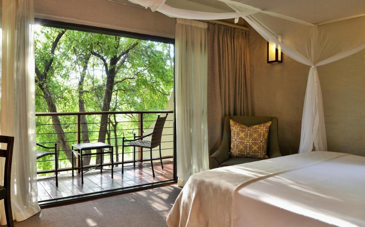 Victoria Falls Safari Suites Kamer foto